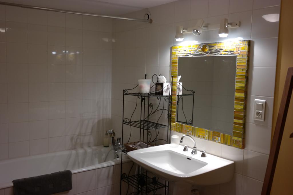 Le Petit Paris Bed & Breakfast Flagey-Échézeaux Eksteriør bilde